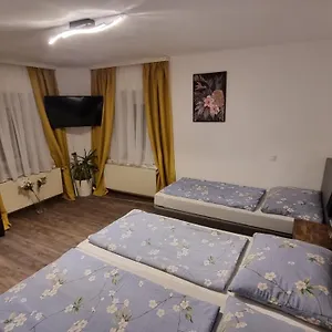 Casa Rustica Apartament Graz